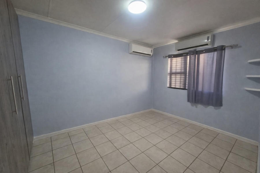 2 Bedroom Property for Sale in Kathu Northern Cape